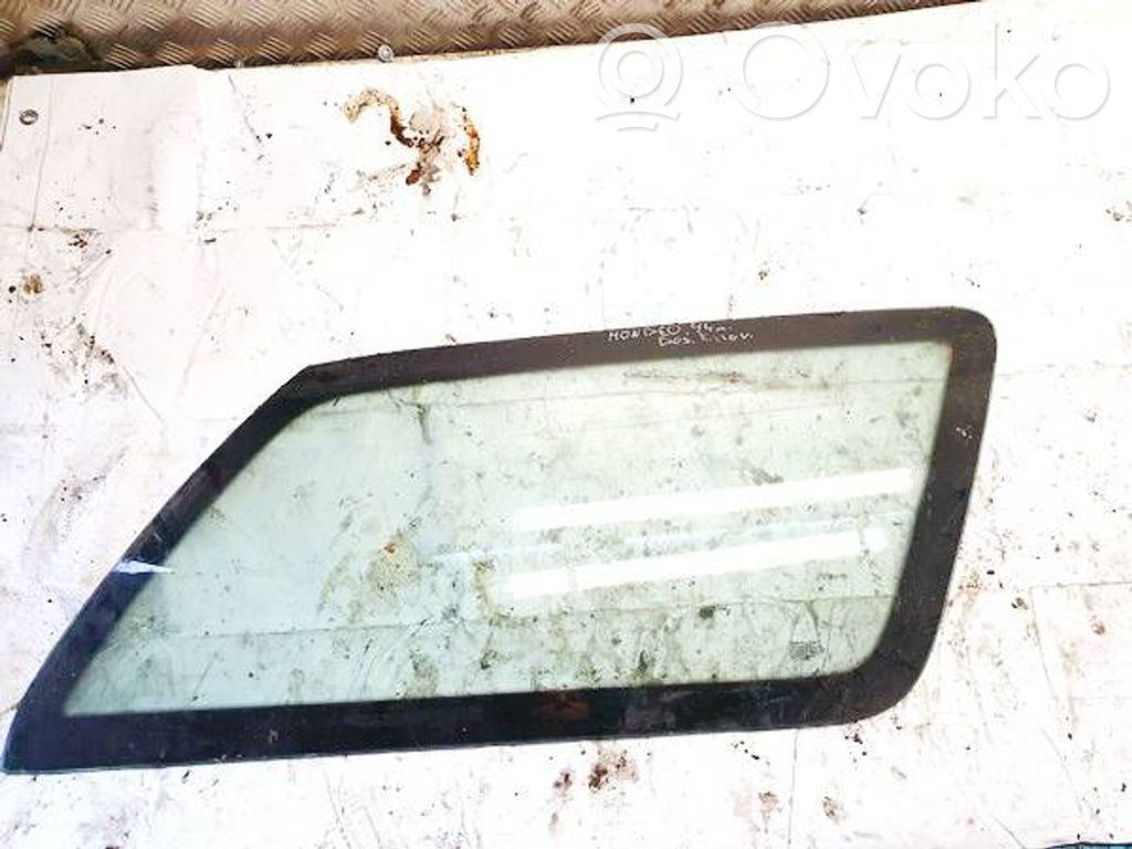 Ford Mondeo MK II Finestrino laterale posteriore