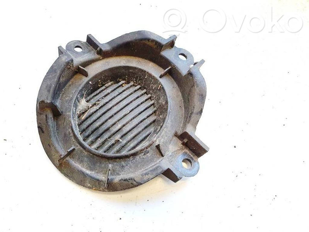 Toyota Avensis T270 Grilă inferioară bară față 