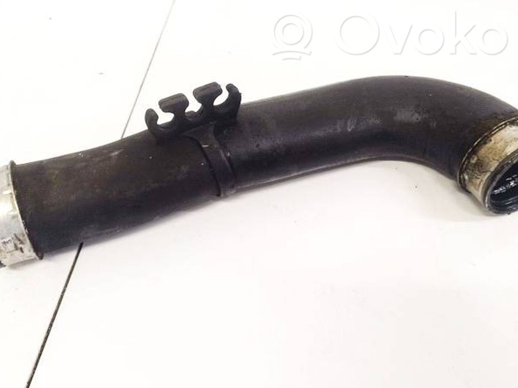 Volkswagen PASSAT B6 Tubo flessibile intercooler