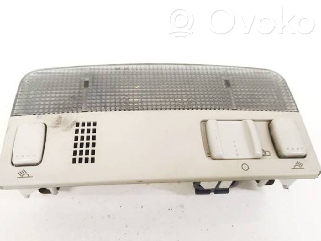 Volkswagen Golf IV Illuminazione sedili anteriori