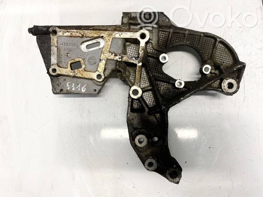 Alfa Romeo 156 Engine mounting bracket 