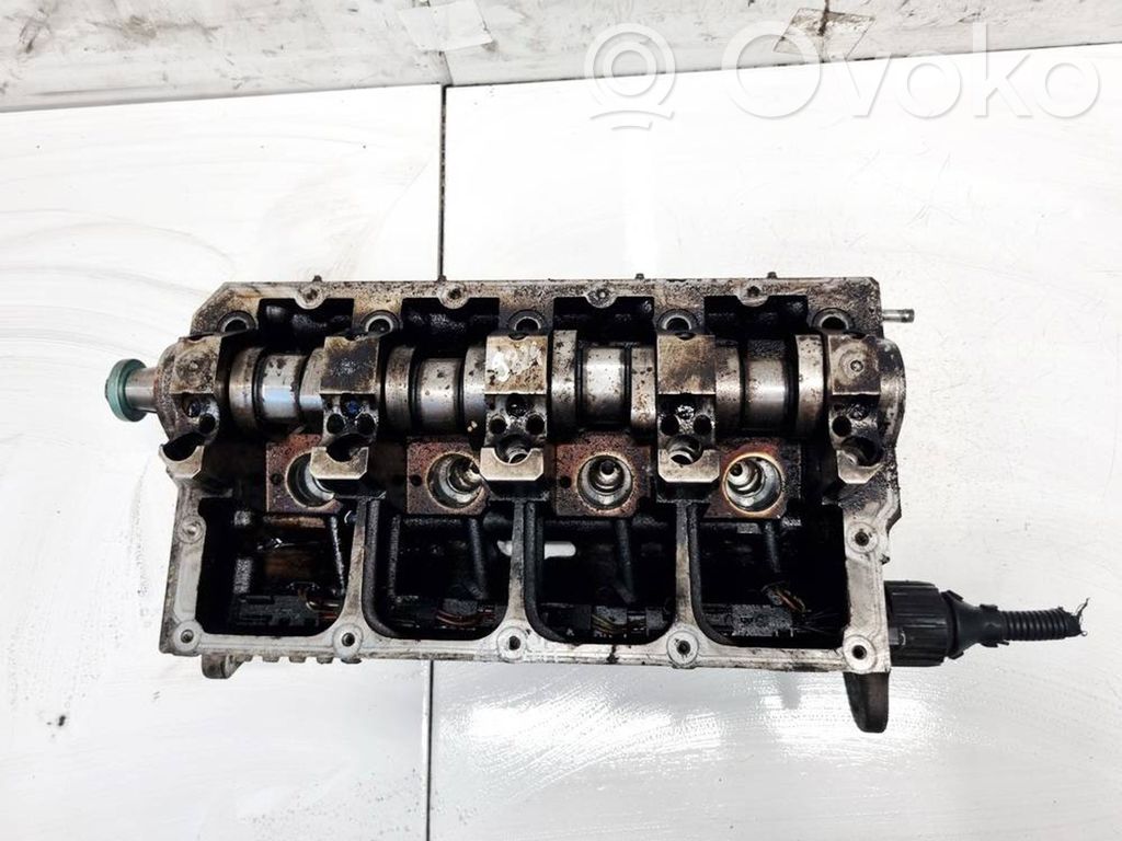 Culata del motor   038103373R,038103373R