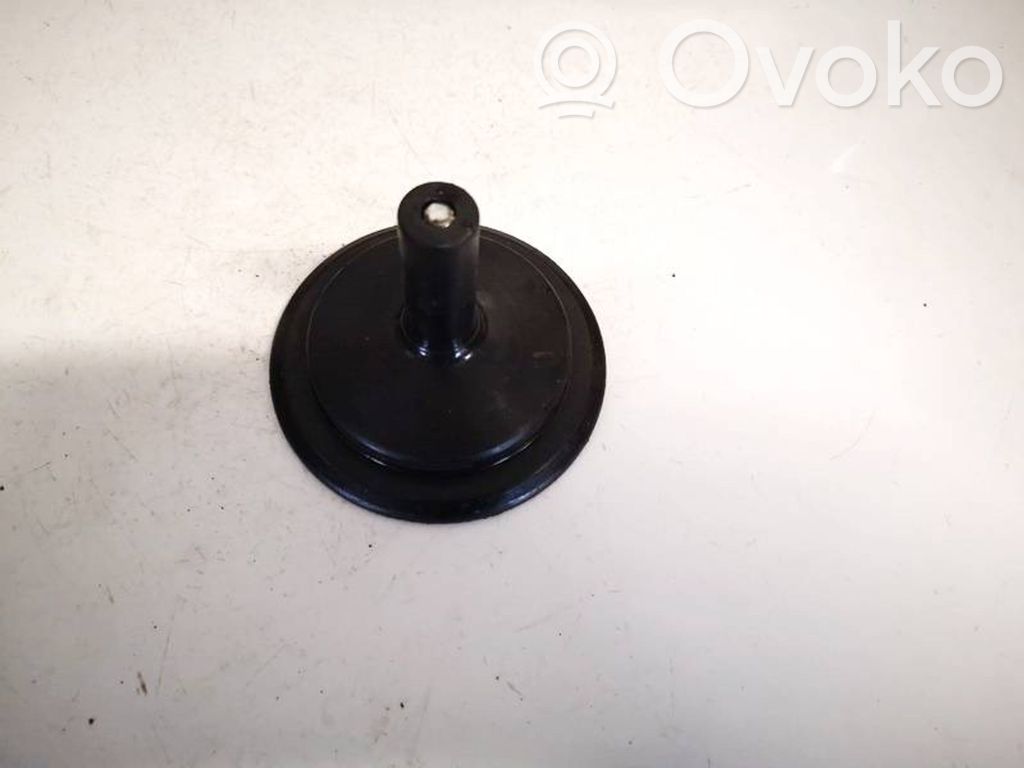 Tornillo de la rueda de repuesto