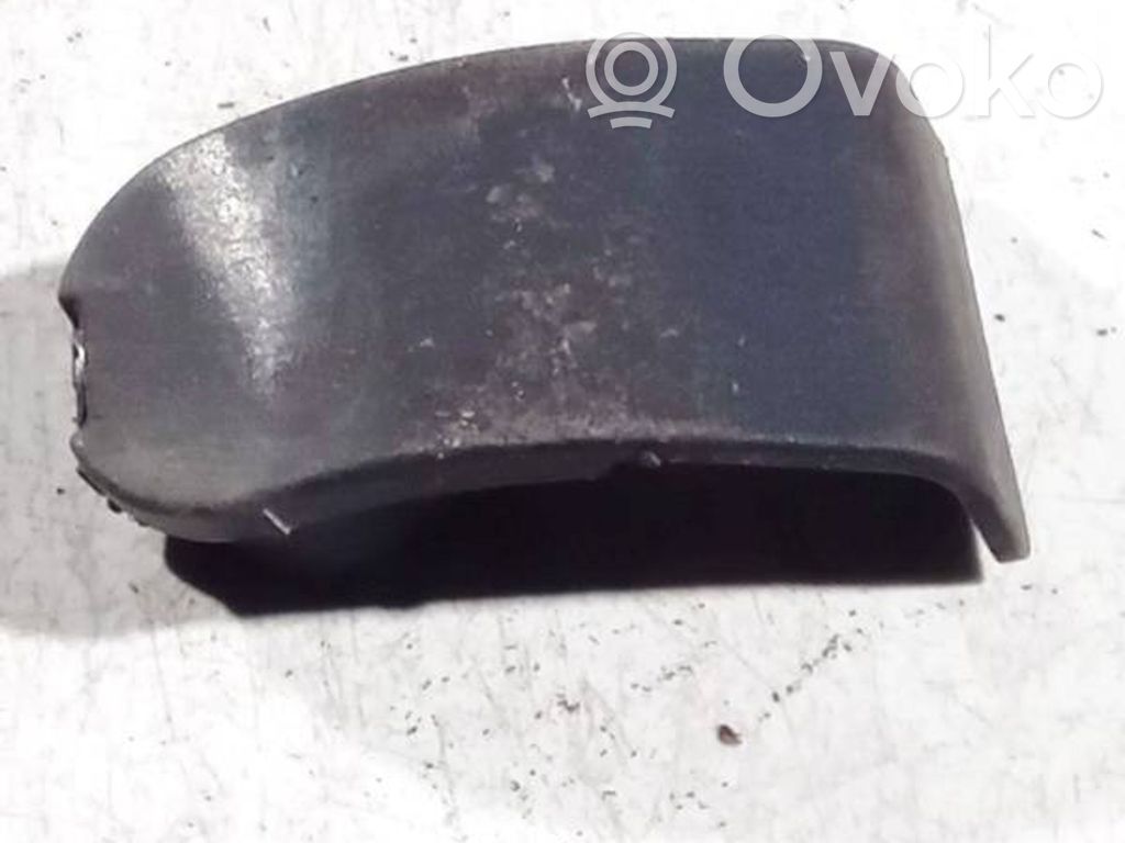 Mazda 2 Otros repuestos del interior 