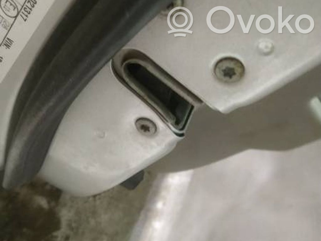 Cerradura de puerta delantera