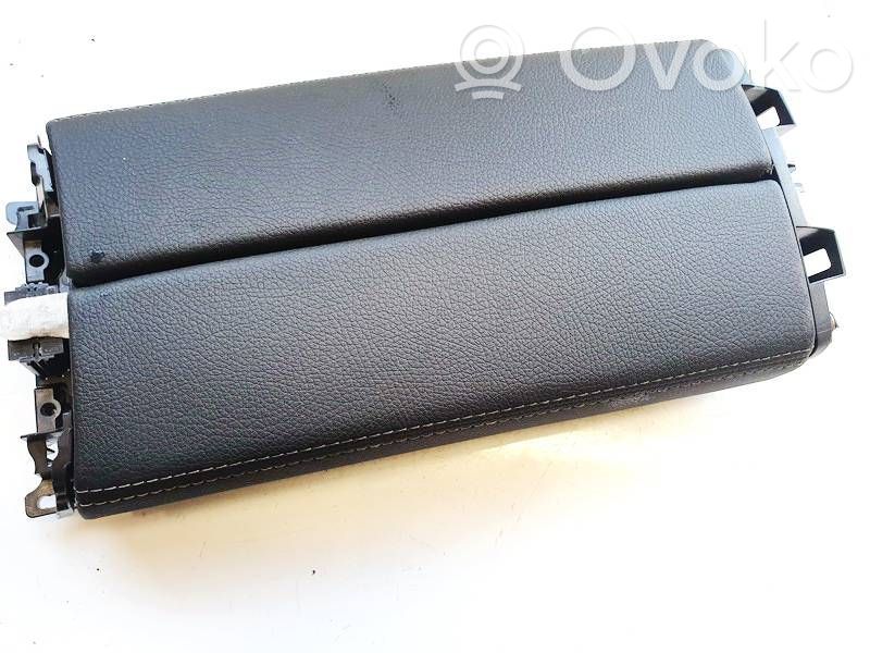 Mercedes-Benz EQB Bracciolo 