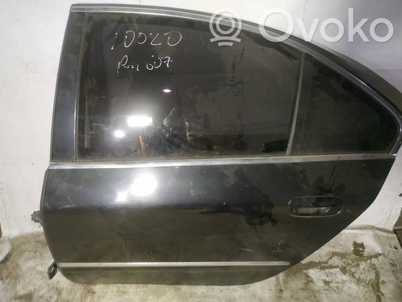 Peugeot 607 Puerta trasera 