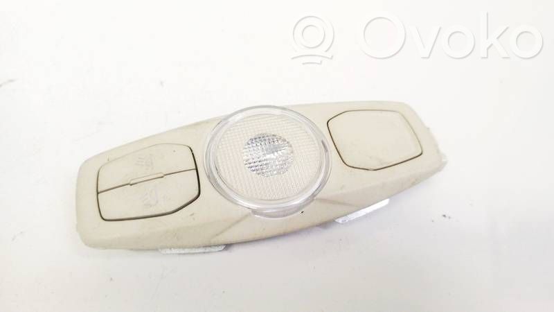 Ford Focus Takaistuimen valo 