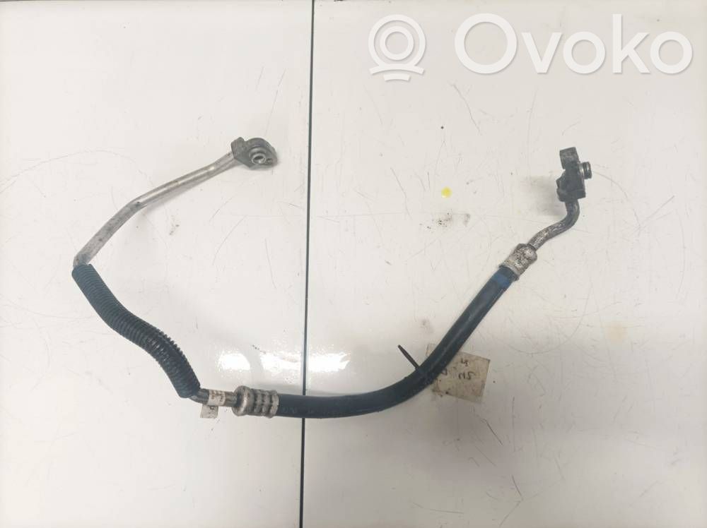 Toyota Avensis T270 Tubo flessibile aria condizionata (A/C)