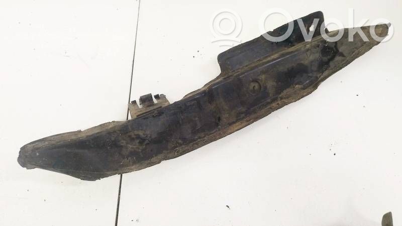 Volkswagen PASSAT B5 Altra parte esteriore 