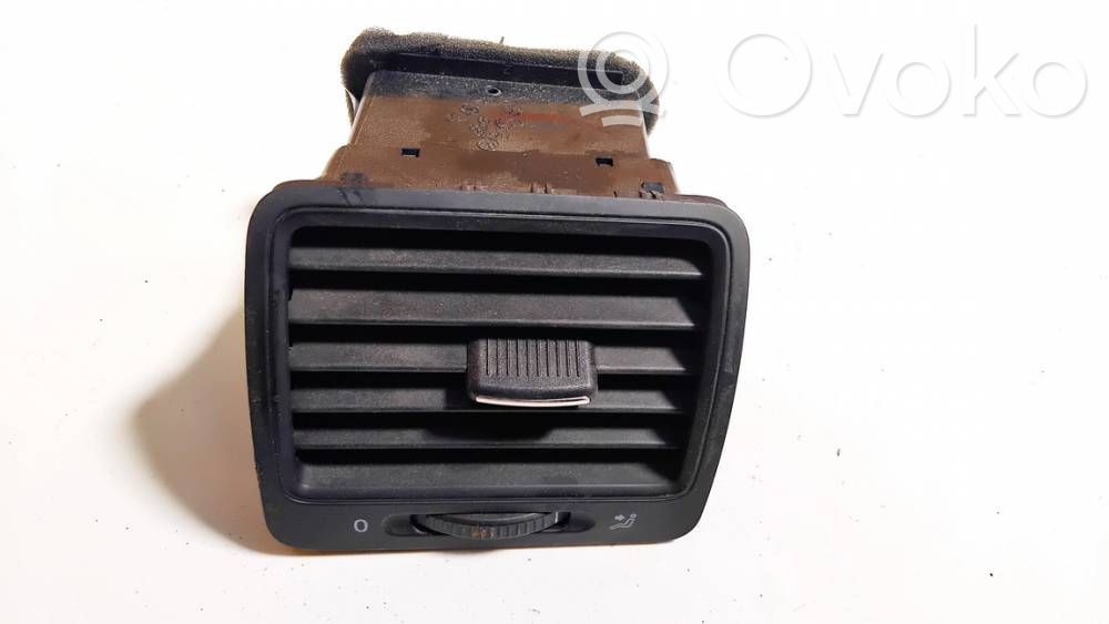Volkswagen Golf V Griglia di ventilazione centrale cruscotto