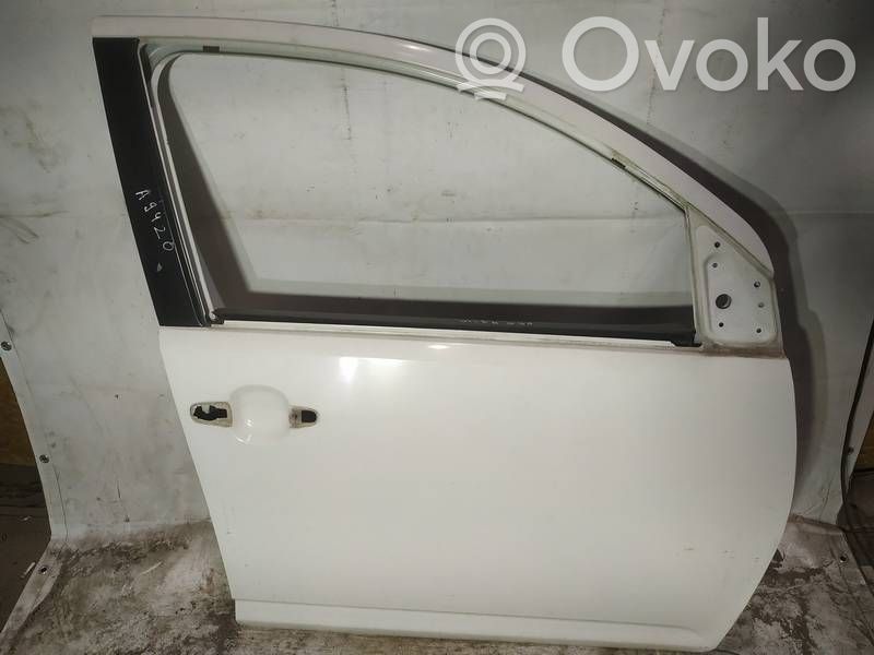 Daihatsu Sirion Ușă față