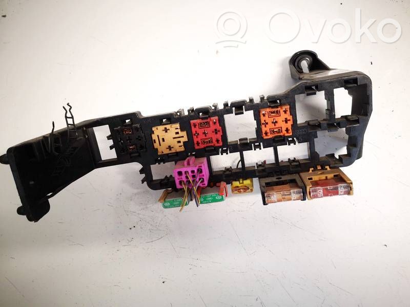 Sulakerasiasarja   8D1937545,8D1937545