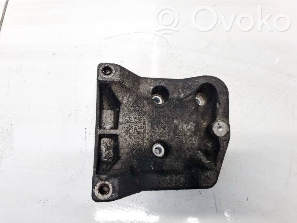BMW 5 E60 E61 Halterung Lager Motor 