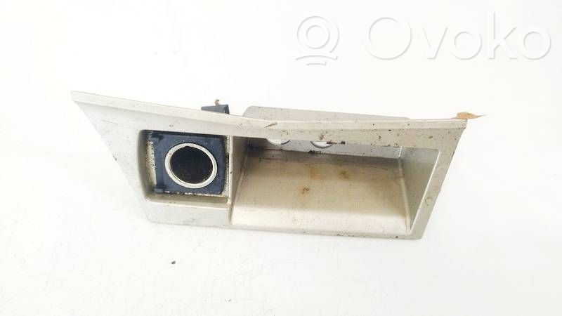 Opel Astra H Zapalniczka deski rozdzielczej 