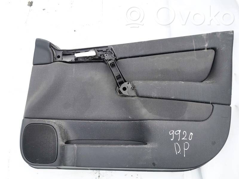 Revestimiento de puerta delantera   17563,17563