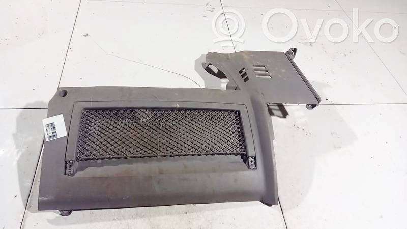 Volkswagen Transporter - Caravelle T5 Altra parte interiore