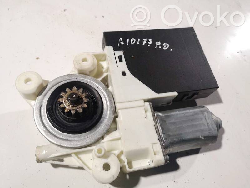 Ford Focus C-MAX Silnik regulatora szyby drzwi przednich 
