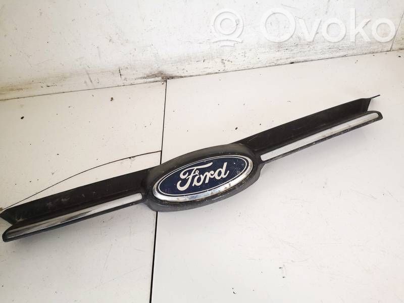 Ford Focus Kühlergrill 