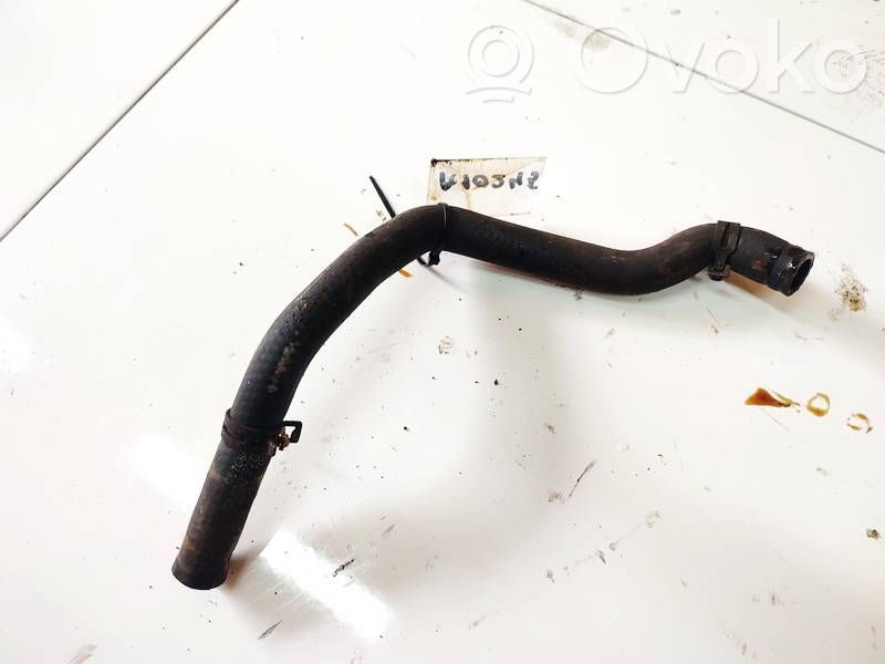 Opel Astra F Moottorin vesijäähdytyksen putki/letku