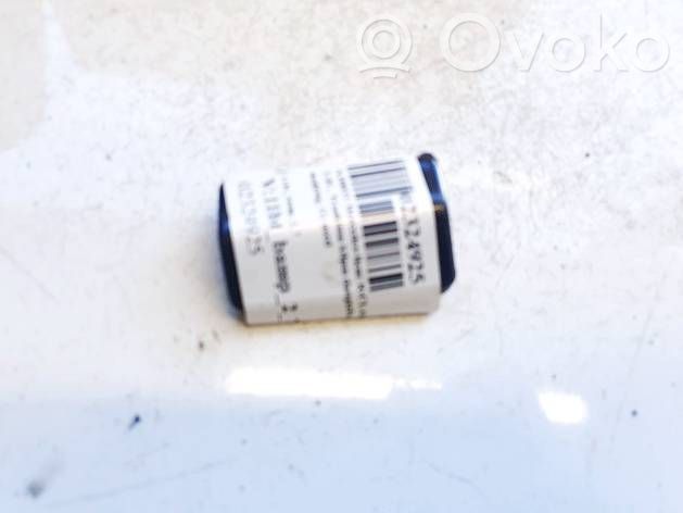 Mercedes-Benz R W251 Cache crochet de remorquage arrière