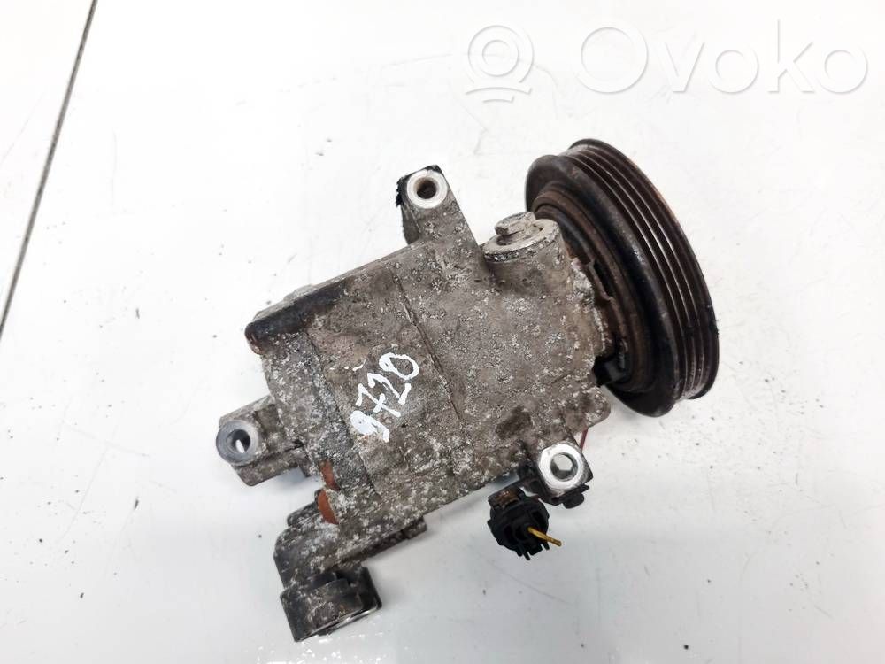Nissan Note (E11) Ilmastointilaitteen kompressorin pumppu (A/C) 
