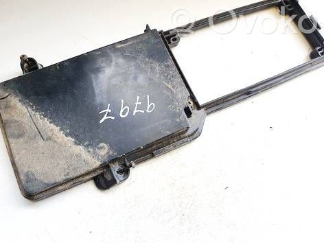 Mercedes-Benz C W202 Coperchio scatola dei fusibili 