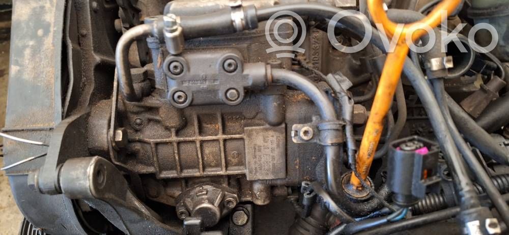 Audi A4 S4 B5 8D Pompa ad alta pressione dell’impianto di iniezione