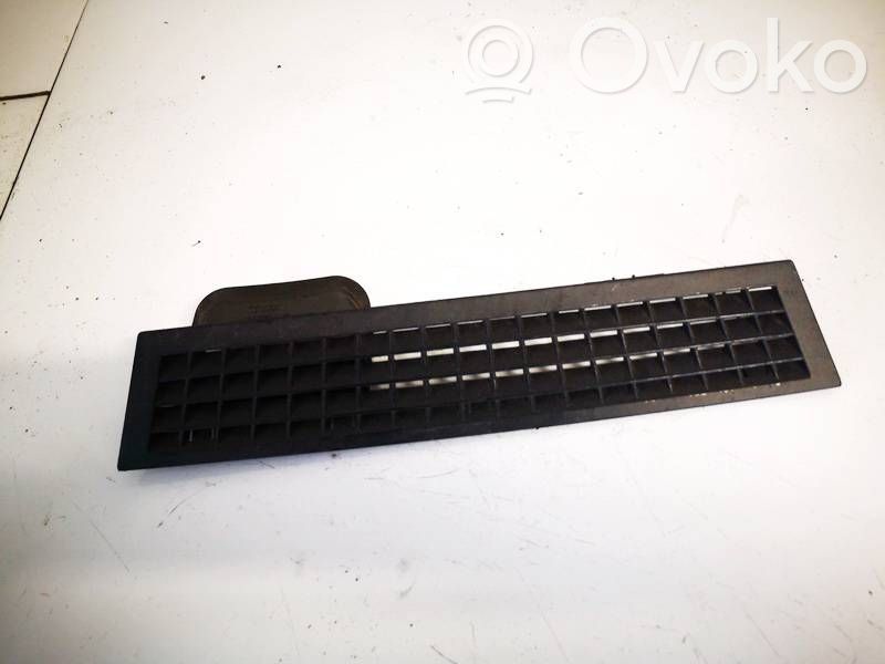 BMW 7 E65 E66 Rejilla de ventilación central del panel 