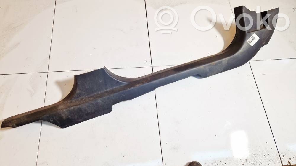 Opel Astra H Copertura del rivestimento del sottoporta anteriore