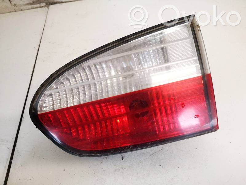 Hyundai H-1, Starex, Satellite Luci posteriori del portellone del bagagliaio