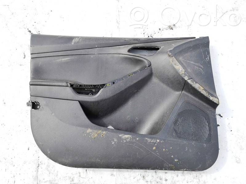 Ford Focus Etuoven verhoilu 