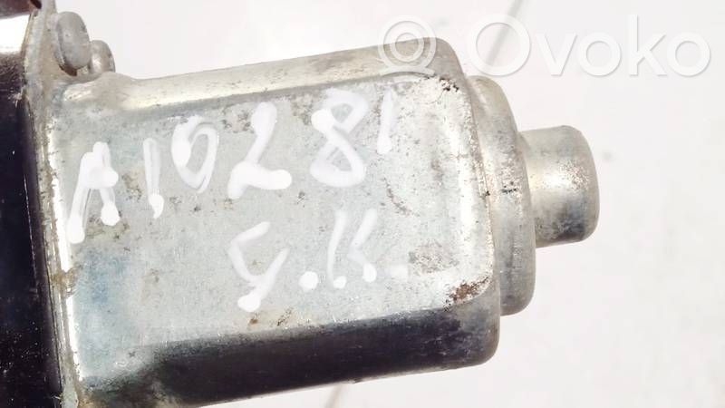 Nissan Tiida C11 Motor macara geam ușă spate 