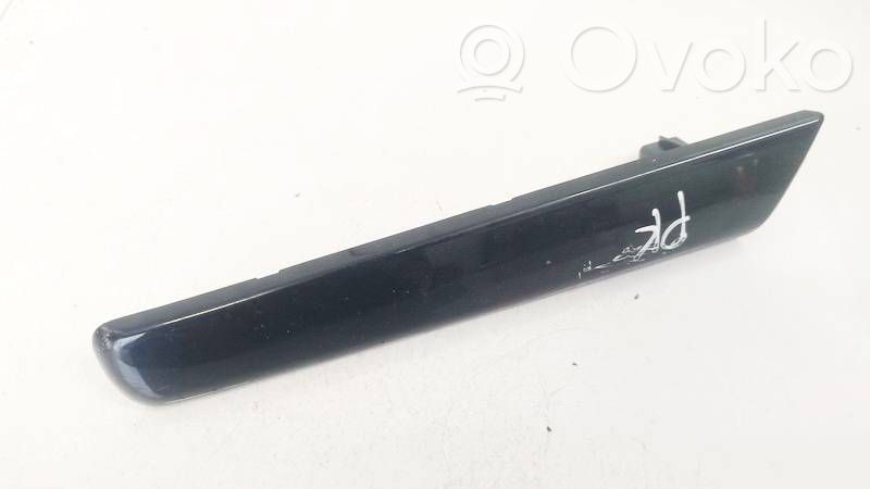 Opel Corsa D Kita salono detalė 