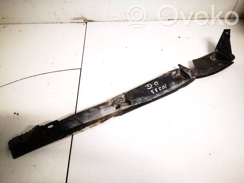 Rear bumper mounting bracket   7M0807394C,95VW17E775BD,7M0807394C,95VW17E775BD