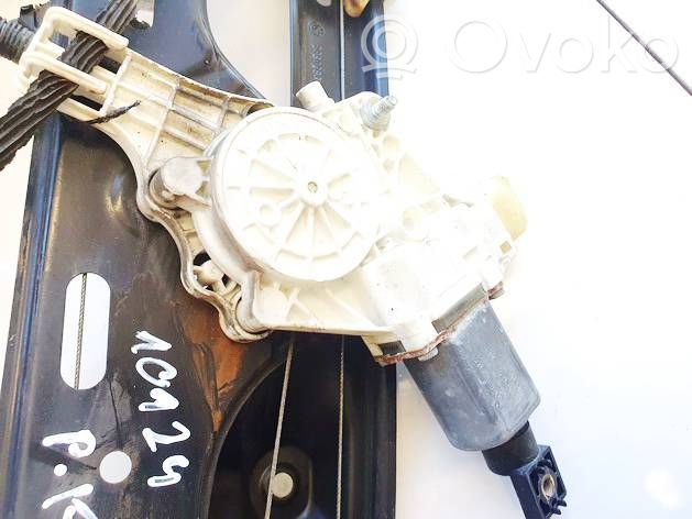 BMW X1 E84 Motor del regulador de la ventanilla de la puerta delantera 