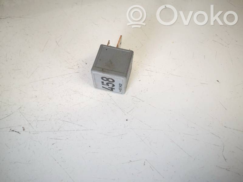 Alte relee   1K0906381,V23134B52X426,1K0906381,V23134B52X426