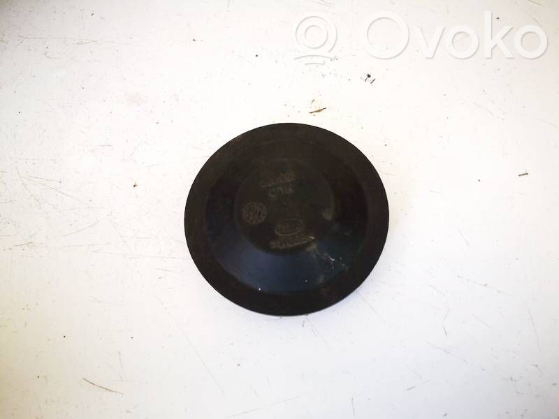 Volkswagen Polo IV 9N3 Parapolvere per faro/fanale