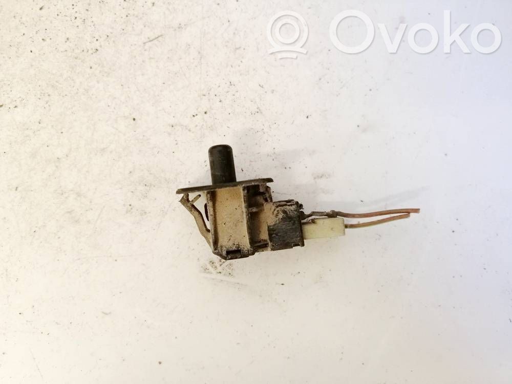 Mercedes-Benz E W210 Sensor de la puerta delantera coupé