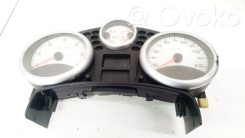 Peugeot 207 Geschwindigkeitsmesser Cockpit 