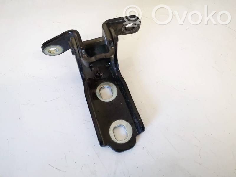 Opel Astra K Takaoven alasarana
