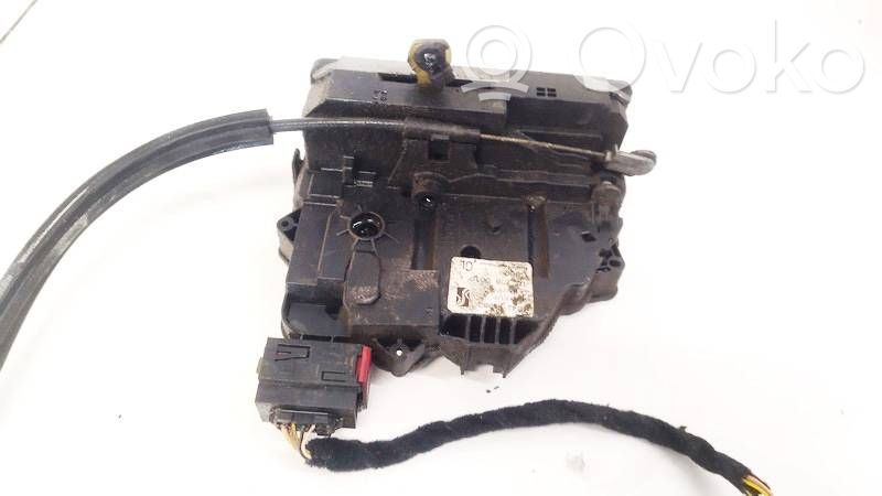 Etuoven lukko   134155080,971047100,134155080,971047100