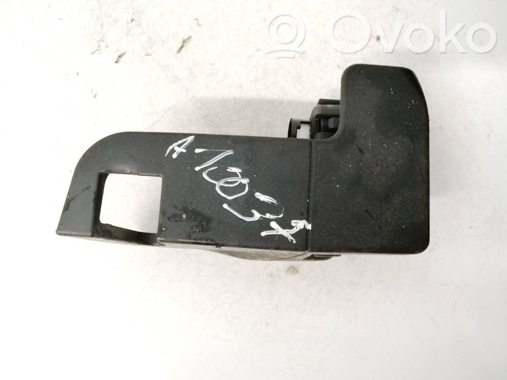 Audi A4 S4 B7 8E 8H Otros repuestos del interior 