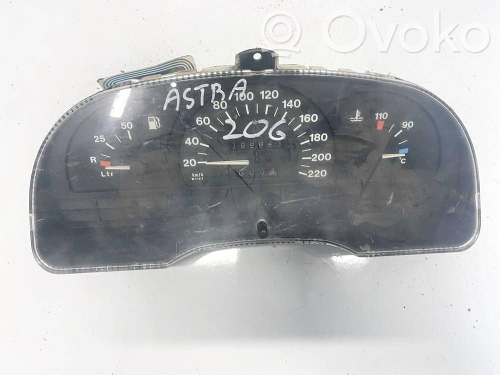 Opel Astra F Nopeusmittari (mittaristo) 