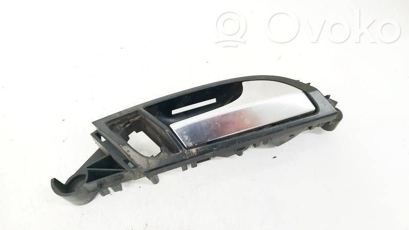 Audi Q7 4L Manecilla interna puerta delantera 