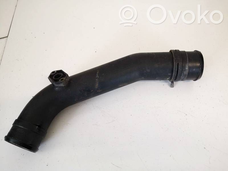 Skoda Fabia Mk2 (5J) Furtun/conductă intercooler 