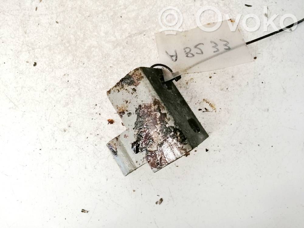 Citroen Saxo Etuoven yläsarana 