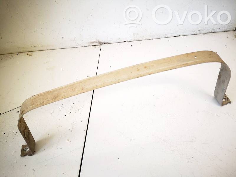 Skoda Yeti (5L) Sangle de réservoir de carburant