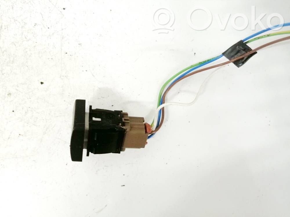 Peugeot 607 Interruptor de calefacción del asiento 