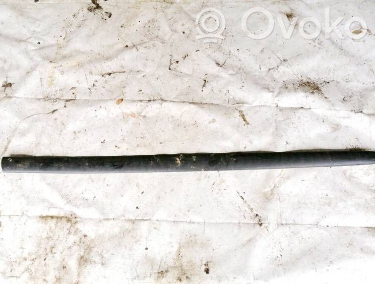 Peugeot 206 Moulure de porte avant
